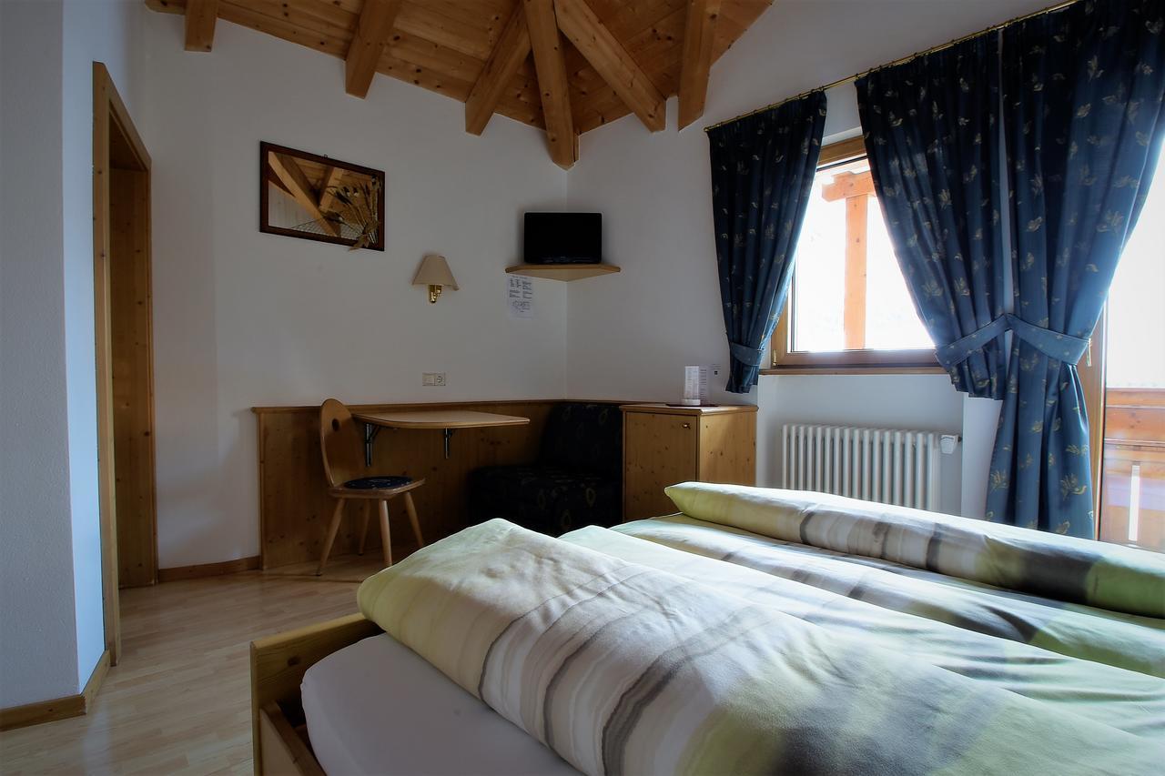 Pension Mirandola Colfosco Exterior foto